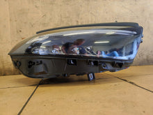 Laden Sie das Bild in den Galerie-Viewer, Frontscheinwerfer Mercedes-Benz W177 A1779064406 Full LED Rechts Headlight SCH3197465158ow