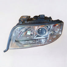 Laden Sie das Bild in den Galerie-Viewer, Frontscheinwerfer Audi A6 C5 Xenon Ein Stück (Rechts oder Links) Headlight