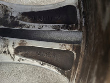 Load image into Gallery viewer, 1x Alufelge 17 Zoll 7.5&quot; 5x112 52 5ET A2464011002 Mercedes-Benz Cla C117