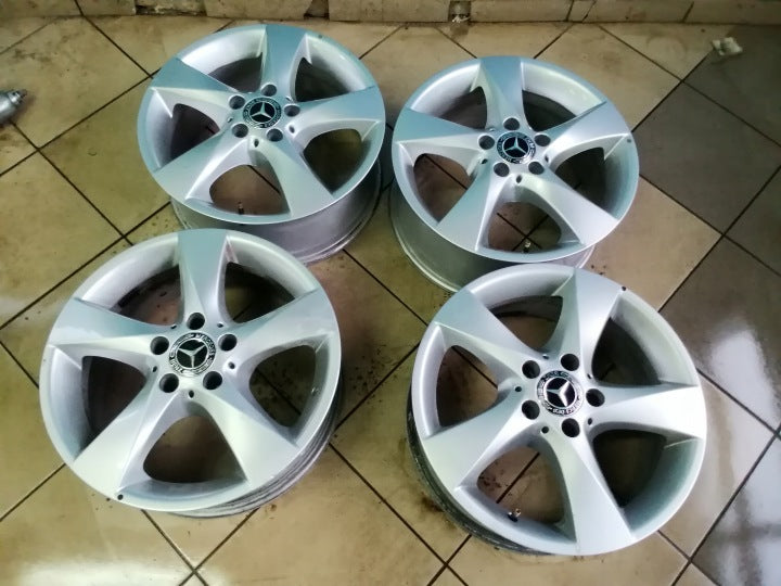4x Alufelge 17 Zoll 7.0" 5x112 51ET A4474012200 Mercedes-Benz Viano Rim Wheel FEL9779271355dl