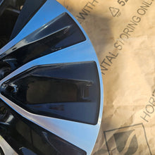 Load image into Gallery viewer, 1x Alufelge 16 Zoll 6.5" 5x112 44ET Mercedes-Benz W177 Rim Wheel FEL6790866352ev