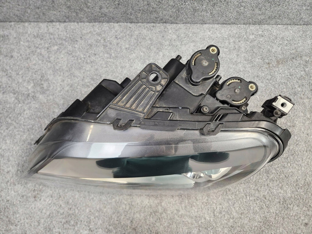 Frontscheinwerfer VW Amarok 2H3941031 901131682H Xenon Links Headlight SCH5274216102ya