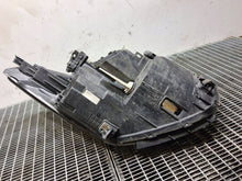 Load image into Gallery viewer, Frontscheinwerfer Hyundai I I40 SKE57278 Links Scheinwerfer Headlight SCH3930836778am