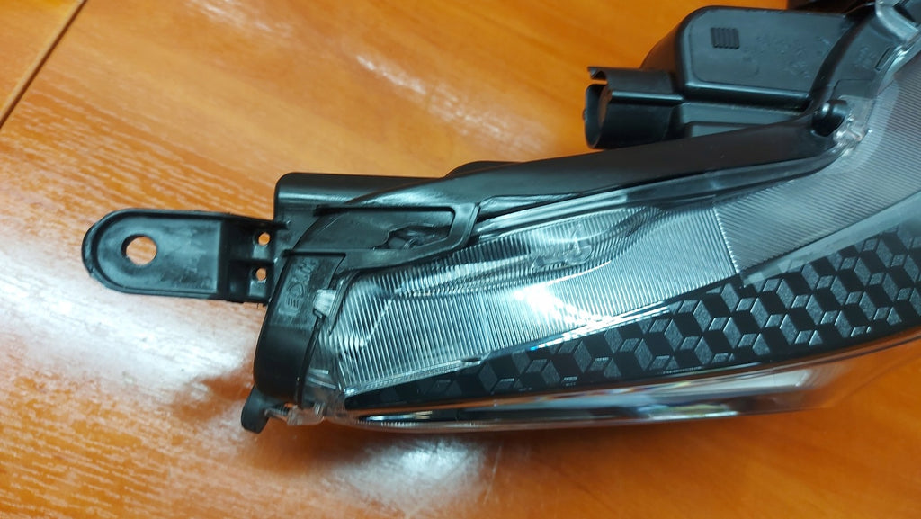 Frontscheinwerfer Toyota Yaris LED Ein Stück (Rechts oder Links) Headlight