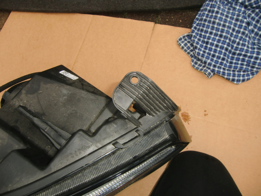 Frontscheinwerfer Renault Master I Rechts Scheinwerfer Headlight SCH6512217741un