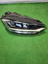 Load image into Gallery viewer, Frontscheinwerfer VW Sportsvan 517941036A 90111565 Rechts Scheinwerfer Headlight SCH5540833897yg