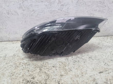 Laden Sie das Bild in den Galerie-Viewer, Frontscheinwerfer Volvo V40 31420004 Rechts Scheinwerfer Headlight SCH7405332657ln