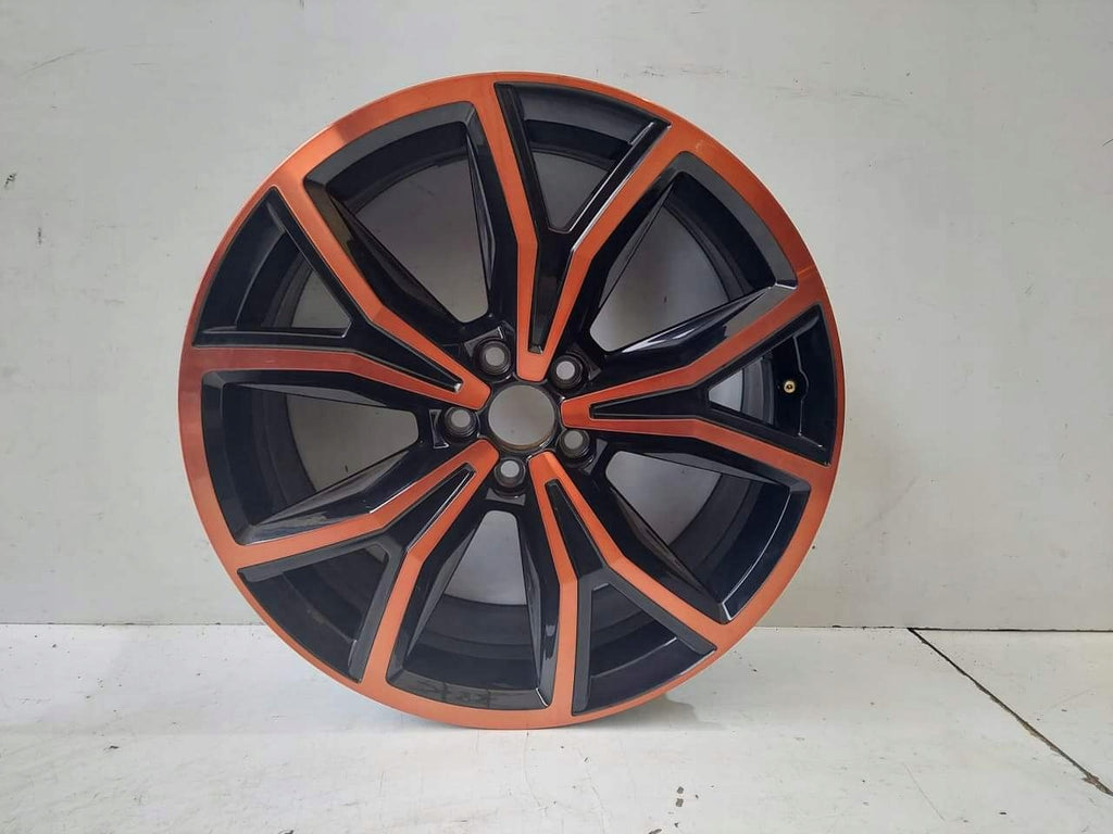 1x Alufelge 18 Zoll 7.0" 5x100 39ET 2GM601025P VW T-Cross Rim Wheel