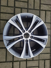 Laden Sie das Bild in den Galerie-Viewer, 1x Alufelge 18 Zoll 8.0" 5x120 52ET 6796211 BMW F23 Rim Wheel FEL5314754274ab