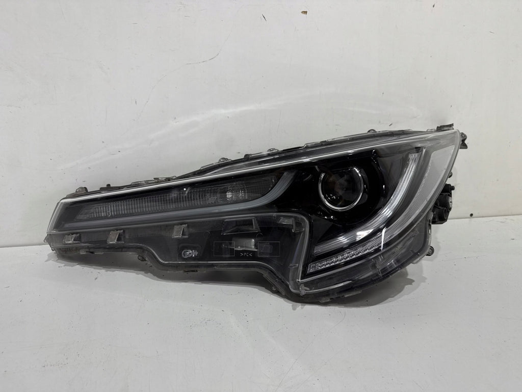 Frontscheinwerfer Toyota Corolla 8115002S70 Links Scheinwerfer Headlight SCH6193070425wy