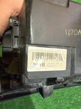 Laden Sie das Bild in den Galerie-Viewer, Frontscheinwerfer Kia Ceed Rechts Scheinwerfer Headlight