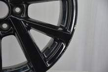 Laden Sie das Bild in den Galerie-Viewer, 1x Alufelge 18 Zoll 7.0&quot; 5x114.3 45ET Glanz Schwarz BDEL-V3-810 Mazda Rim Wheel