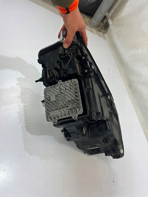 Frontscheinwerfer BMW X3 G01 G02 8739654 11B941035G Rechts Headlight SCH2042136321os