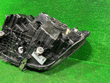 Load image into Gallery viewer, Frontscheinwerfer BMW 5 G31 G30 8499122-01 LED Rechts Scheinwerfer Headlight SCH3854194539up