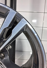 Load image into Gallery viewer, 1x Alufelge 19 Zoll 9.5" 5x112 26ET Glanz Grau 7857075 BMW F90 F91 F92 Rim Wheel FEL8489636097re