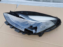 Laden Sie das Bild in den Galerie-Viewer, Frontscheinwerfer Tesla 3 1514952-00-D-BAX LED Ein Stück (Rechts oder Links)