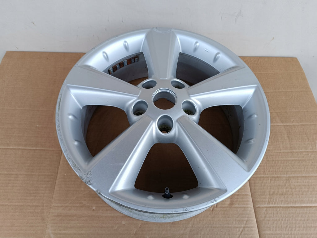 1x Alufelge 17 Zoll 6.5" 5x114.3 40ET Nissan Qashqai J10 Rim Wheel