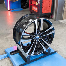 Laden Sie das Bild in den Galerie-Viewer, 4x Alufelge 18 Zoll 8.0" 5x120 34ET Glanz Silber BMW E46 E91 F30 E90 E92 F31 FEL7075314886kb
