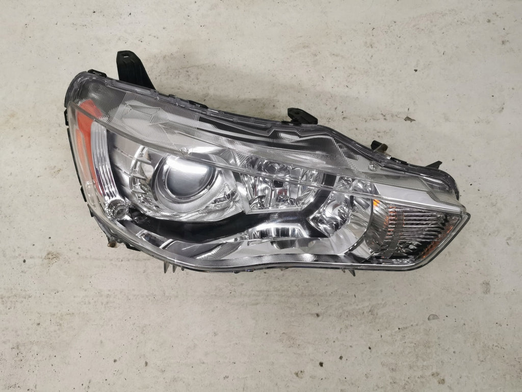Frontscheinwerfer Mitsubishi Outlander II Xenon Ein Stück (Rechts oder Links)