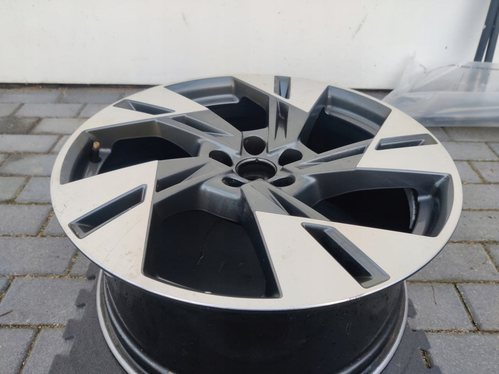 1x Alufelge 20 Zoll 9.0" 5x112 38ET Glanz 4KE601025T Audi E-Tron Mg Rim Wheel FEL8753162474wd