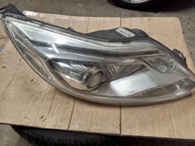 Load image into Gallery viewer, Frontscheinwerfer Ford Focus BM51-13D154-AK Xenon Rechts Scheinwerfer Headlight SCH8979829818nk