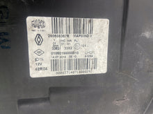Laden Sie das Bild in den Galerie-Viewer, Frontscheinwerfer Renault Clio IV 260608367 LED FALSE Scheinwerfer Headlight SCH4538200415ep