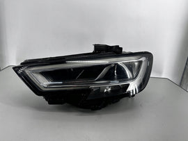 Frontscheinwerfer Audi A3 8V0941033C Ein Stück (Rechts oder Links) Headlight