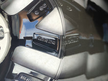 Load image into Gallery viewer, 1x Alufelge 17 Zoll 7.0" 5x112 40ET Glanz Schwarz 3G0601025F VW Passat B8 FEL2656262103bt