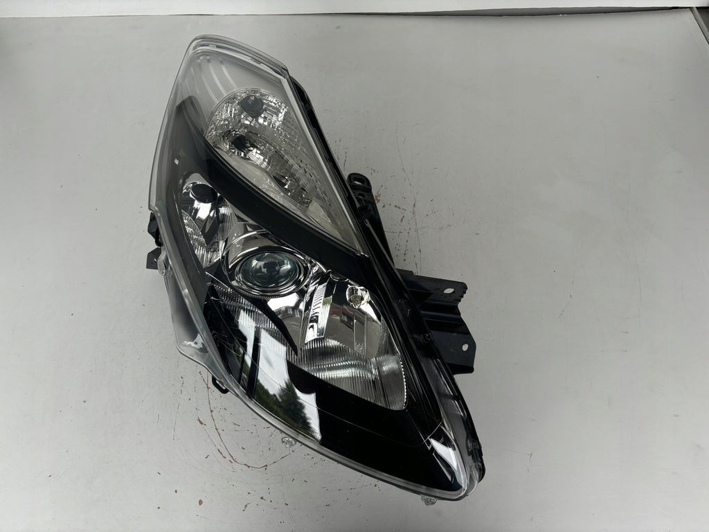 Frontscheinwerfer Renault Clio III 8200775878 Rechts Scheinwerfer Headlight