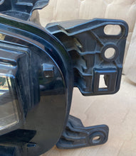 Laden Sie das Bild in den Galerie-Viewer, Frontscheinwerfer Citroën C5 Aircross 9816925280 Full LED Rechts Headlight