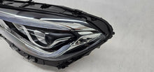 Laden Sie das Bild in den Galerie-Viewer, Frontscheinwerfer Mercedes-Benz W247 A2479063505 Links Scheinwerfer Headlight