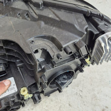 Laden Sie das Bild in den Galerie-Viewer, Frontscheinwerfer VW 57L941060 Full LED Rechts Scheinwerfer Headlight SCH5823380940ex