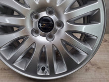 Load image into Gallery viewer, 1x Alufelge 17 Zoll 7.0" 5x108 49ET 8663671 Volvo V70 Rim Wheel FEL9104541242ii