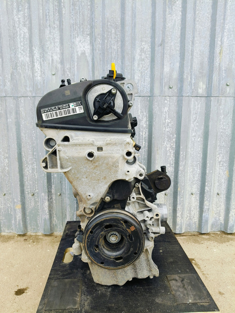 Motor VW Golf VIII Variant DFYA 1.5 TSI 150PS 110kW 62TKm 2021 Benzin Komplett