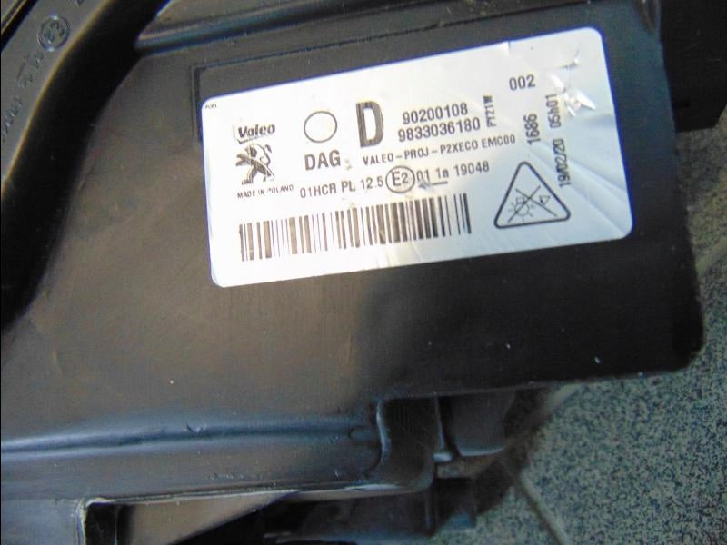 Frontscheinwerfer Peugeot 208 90200108 LED Rechts Scheinwerfer Headlight