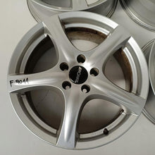 Laden Sie das Bild in den Galerie-Viewer, 4x Alufelge 17 Zoll 7.0" 5x108 40ET Glanz Silber Citroën Jumpy Scudo Expert FEL5988643918lv
