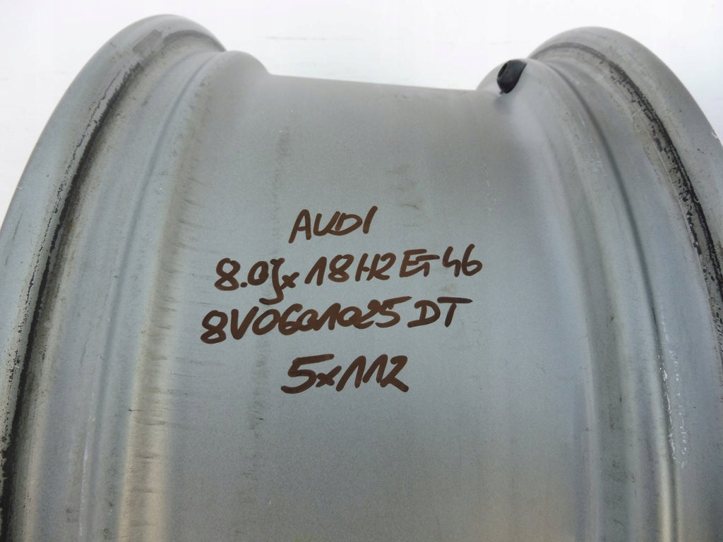 1x Alufelge 18 Zoll 8.0" 5x112 46ET Glanz Schwarz 8V0601025DT Audi A3 Rim Wheel FEL2632950160eq