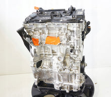 Laden Sie das Bild in den Galerie-Viewer, Motor Mazda Toyota 2 Kb Yaris M15A 1.5 32TKm 2020 Benzin Engine Unkomplett