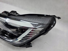Laden Sie das Bild in den Galerie-Viewer, Frontscheinwerfer Renault Captur II 260608054R Links Scheinwerfer Headlight SCH9387689579qe