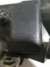 Laden Sie das Bild in den Galerie-Viewer, Frontscheinwerfer Seat Ateca 90117434 LED Ein Stück (Rechts oder Links)