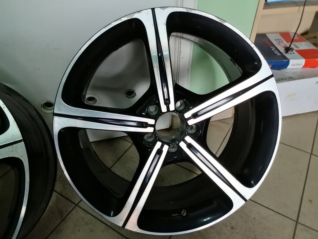 1x Alufelge 19 Zoll 8.0" 5x112 33ET A25774011000 Mercedes-Benz Cls Rim Wheel