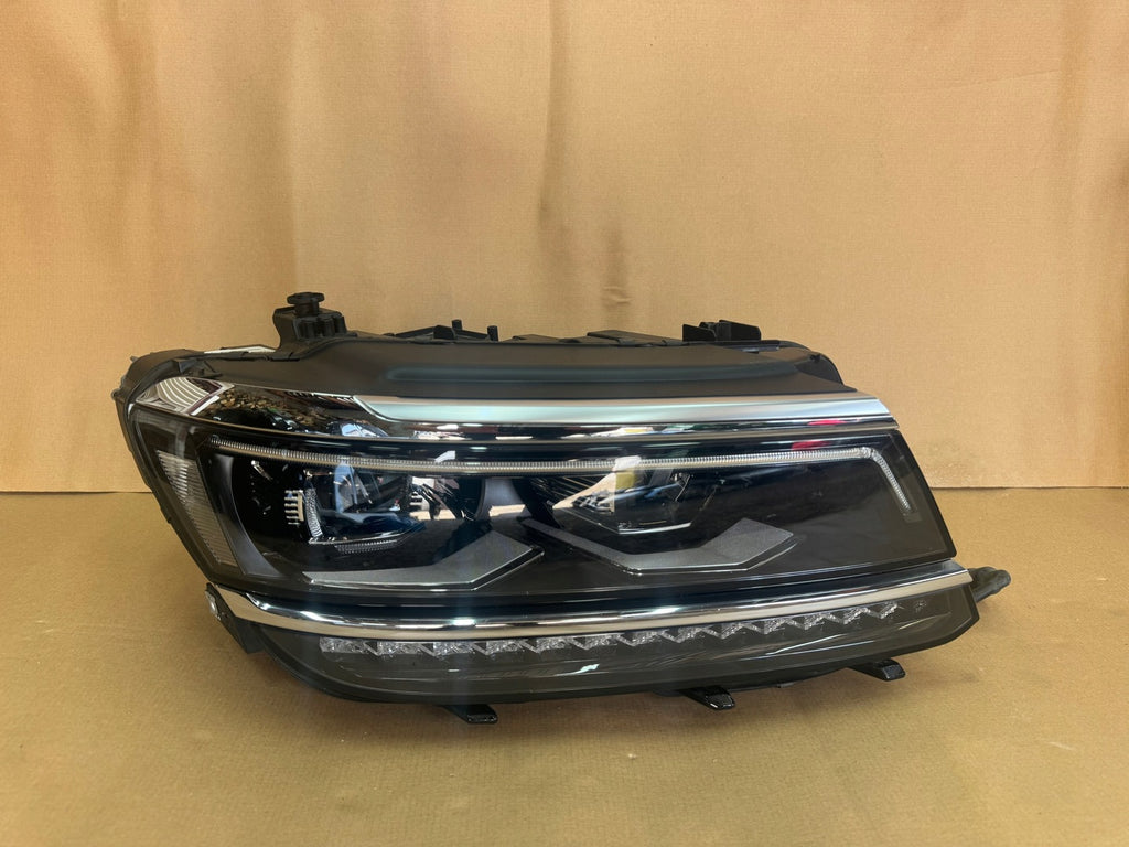 Frontscheinwerfer VW Tiguan Allspace 5NN941082C Full LED Rechts Headlight