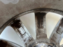 Load image into Gallery viewer, 1x Alufelge 17 Zoll 6.5" 5x112 52ET Glanz Silber 5TA601025D VW Touran Rim Wheel FEL5396392773ys
