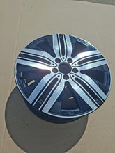 Laden Sie das Bild in den Galerie-Viewer, 1x Alufelge 18 Zoll 7.5" 5x112 A2434011400 Mercedes-Benz Eqa Rim Wheel FEL4872302425io