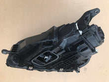 Laden Sie das Bild in den Galerie-Viewer, Frontscheinwerfer Mercedes-Benz Gle A1679060403 Rechts Scheinwerfer Headlight SCH2528445469np