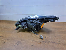 Laden Sie das Bild in den Galerie-Viewer, Frontscheinwerfer Mitsubishi Space Star W3015 Xenon Rechts Headlight