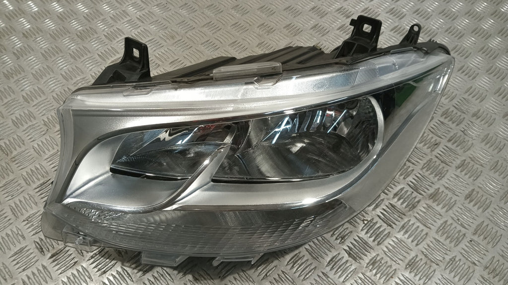 Frontscheinwerfer Mercedes-Benz Sprinter A9109060000 Links Headlight SCH1250093628sr