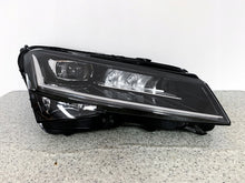 Laden Sie das Bild in den Galerie-Viewer, Frontscheinwerfer Skoda Superb III 3V1941016D Full LED Rechts Headlight