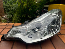 Load image into Gallery viewer, Frontscheinwerfer Citroën C-Crosser Xenon Links Scheinwerfer Headlight