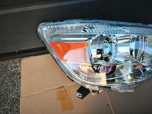 Laden Sie das Bild in den Galerie-Viewer, Frontscheinwerfer Mitsubishi Asx P9135R Xenon FALSE Scheinwerfer Headlight SCH5290220814fg